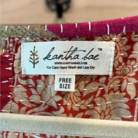 Kantha Bae Tunic - Picture 4 of 4